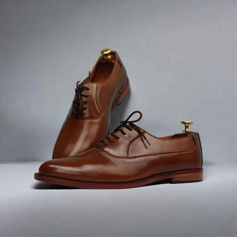 Handmade green leather loafers for men – premium all-leather slip-on dress shoes with durable sole, stylish penny loafer design, and luxury craftsmanship
