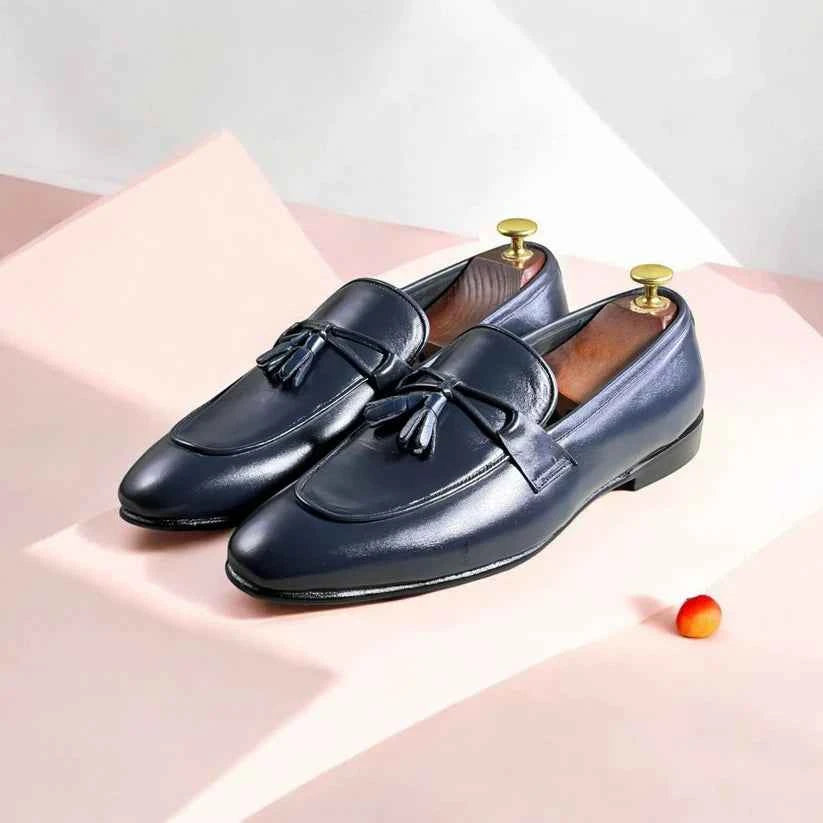 Discover timeless craftsmanship with Scarpe Blu – Handmade Blue Leather Shoes, designed for men who appreciate elegance, comfort, and individuality. Expertly handcrafted from premium full-grain leather, these shoes combine Italian-inspired design with modern sophistication. The deep blue tone adds a bold yet classy touch, making them perfect for formal occasions, weddings, business meetings, and smart casual wear.