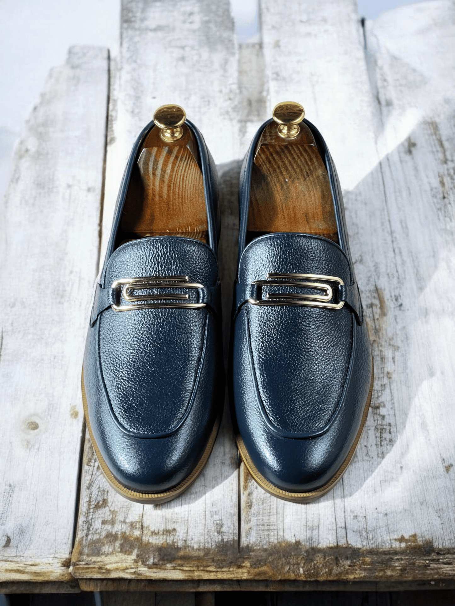 Expertly crafted from premium mild leather, AS bloom shoes offer unmatched quality and comfort. Each pair is handmade to ensure the perfect fit and ultimate durability. Step into style and sophistication with AS bloom."