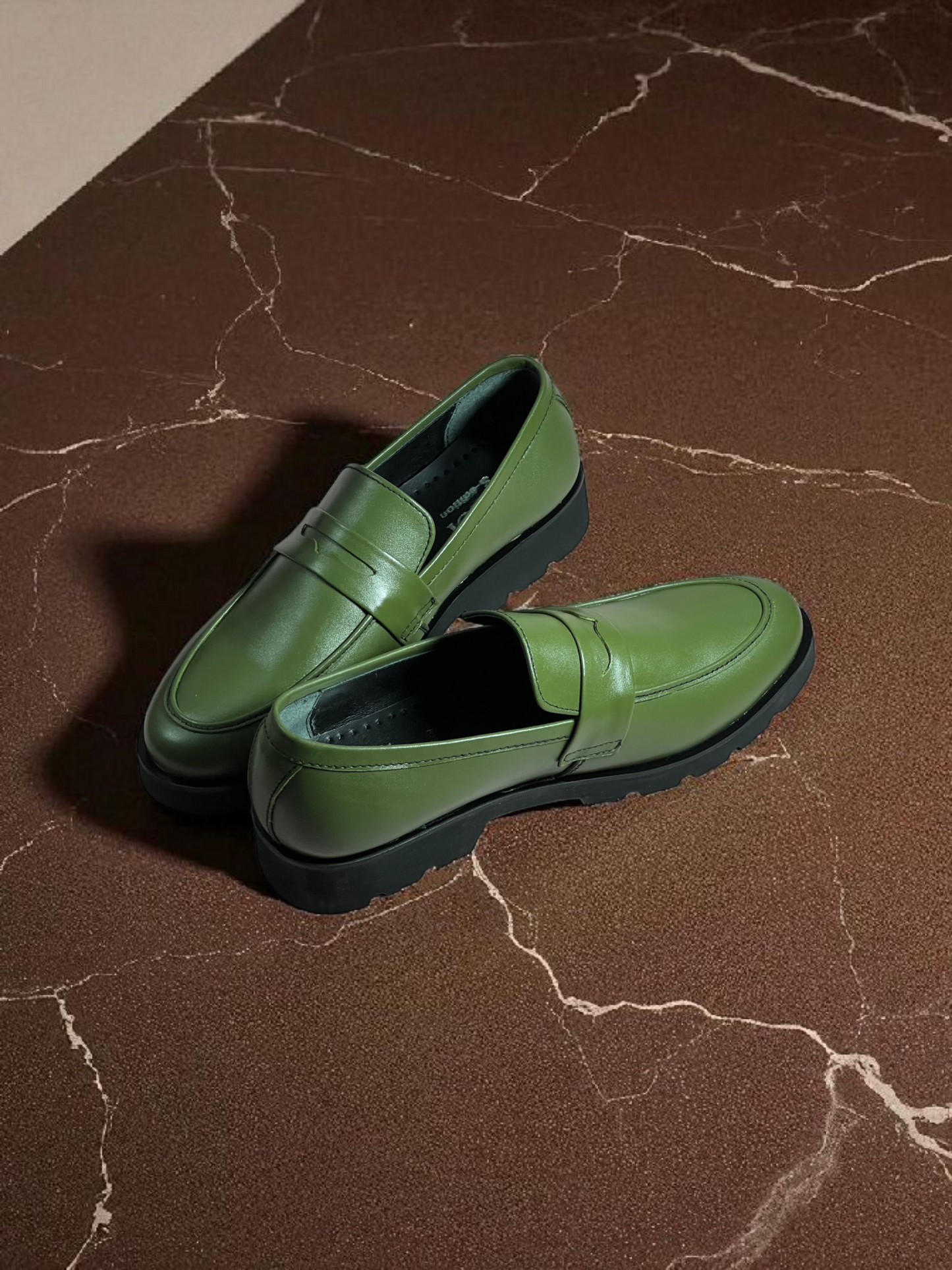 Men’s Green Leather Loafers – Premium Handmade Slip-On Dress Shoes with Comfortable Sole