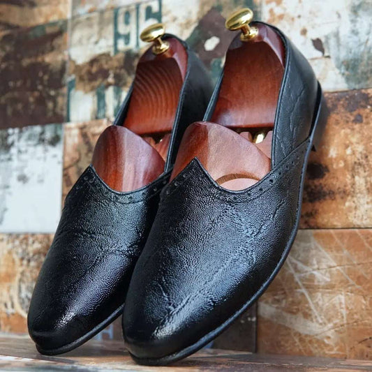 AS-0333 BE -Adler Shoes Makes Pakistan Best Handmade Leather Shoes.● Upper: 100% Original Aniline Leather ● Sole: 100% Original Cow Leather Sole ● Lining: Anti-bacterial lining with added comfort ● Warranty: 3-Month Repair Warranty