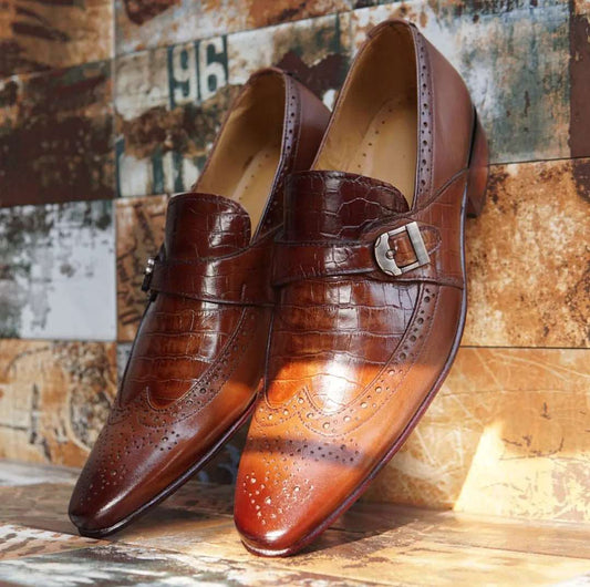 AS 2600 -Brotachi- Adler Shoes Makes Pakistan Best Handmade Leather Shoes.● Upper: 100% Original Aniline Leather ● Sole: 100% Original Cow Leather Sole ● Lining: Anti-bacterial lining with added comfort ● Warranty: 3-Month Repair Warranty