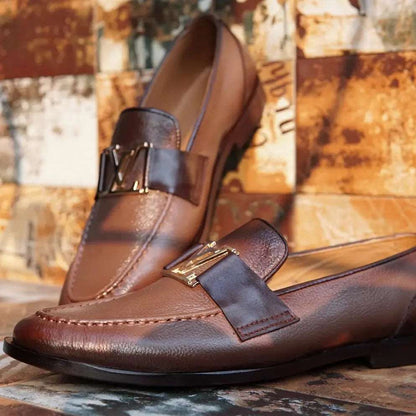 AS 3013 -LVB- Adler Shoes Makes Pakistan Best Handmade Leather Shoes.● Upper: 100% Original Mild Leather ● Sole: 100% Original Leather Sole ● Lining: Anti-bacterial lining with added comfort ● Warranty: 3-Month Repair Warranty